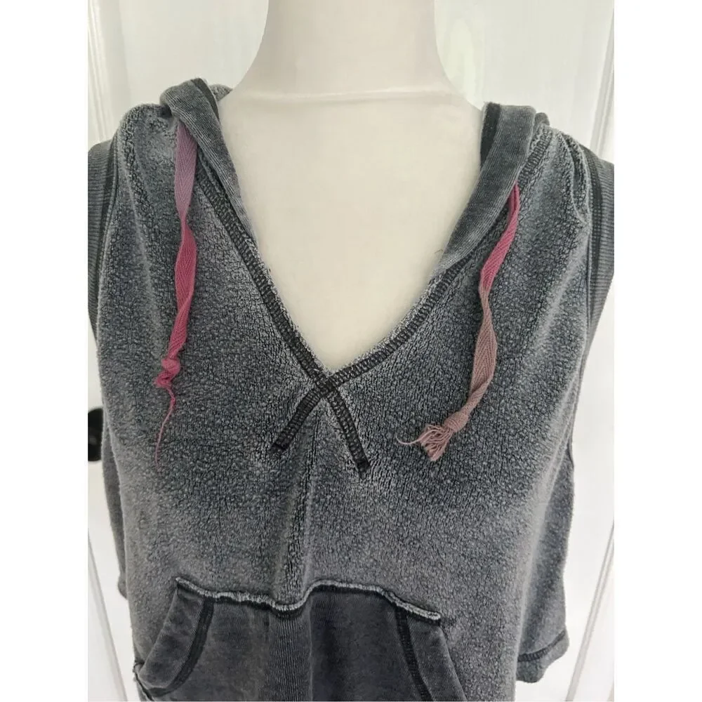 NWOT Free People Movement Pullover Sleeveless Hooded Top Size XS 77% Polyester 2